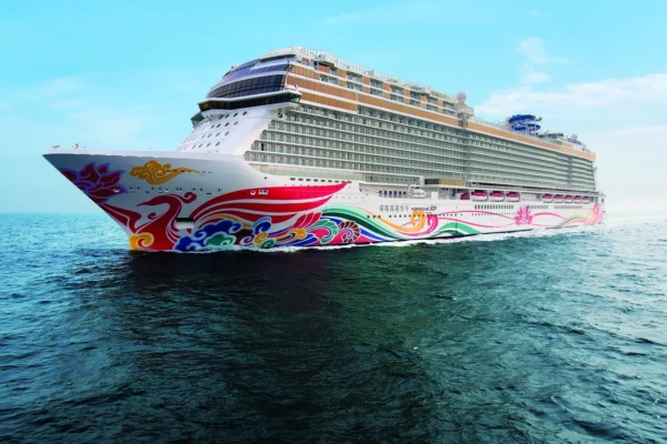 Norwegian Joy ****+