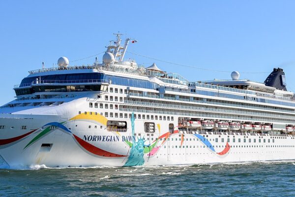 Norwegian Dawn ****