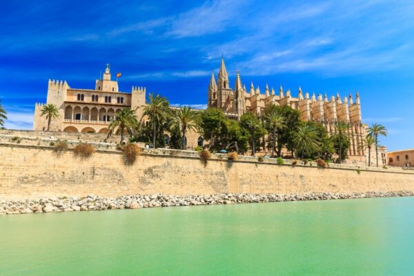 Morze Śródziemne, Rzym z Majorki -AIDACosma 15 dni – 29.8.2026