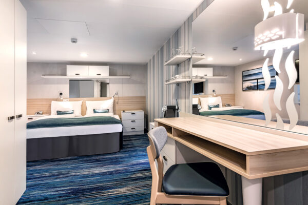 Mein Schiff 1
