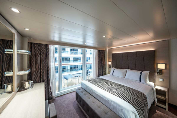 MSC World Asia ****+