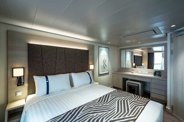 MSC World Asia ****+