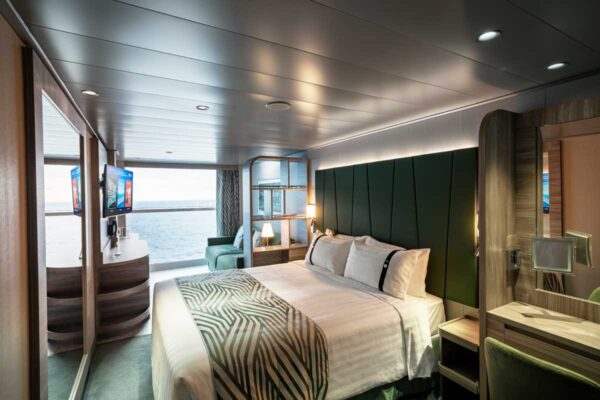 MSC World Asia ****+